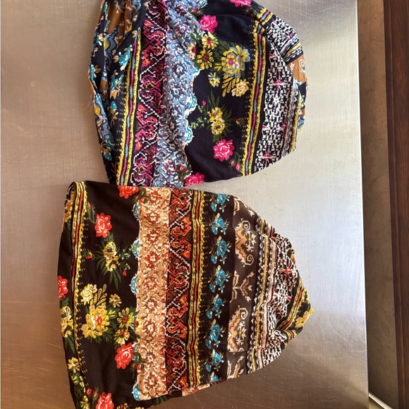 Colorful Patterned Beanie - Picture 2 of 3